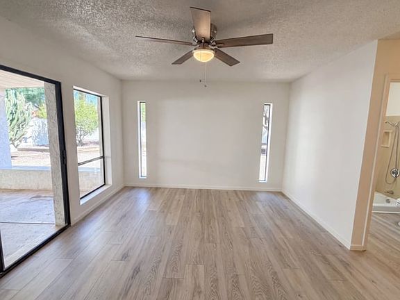 3rd image of 218 W Kings Ave