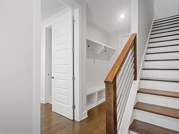 2nd image of 700 James Ave #19