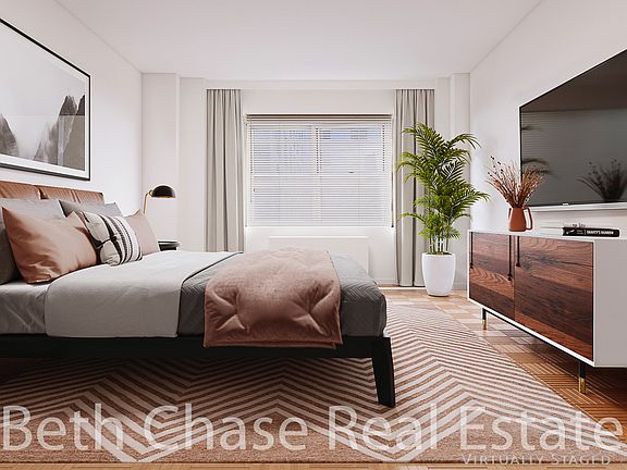 4th image of 772 Broadway #5L