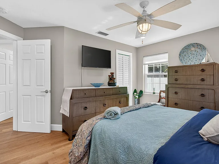 741 Lantana Ave — Photo 21