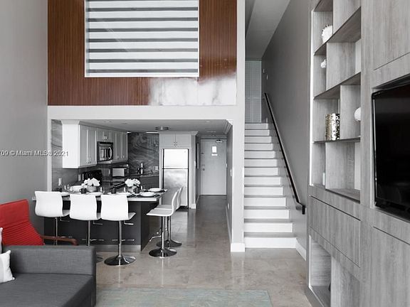 5th image of 5445 Collins Ave APT M03