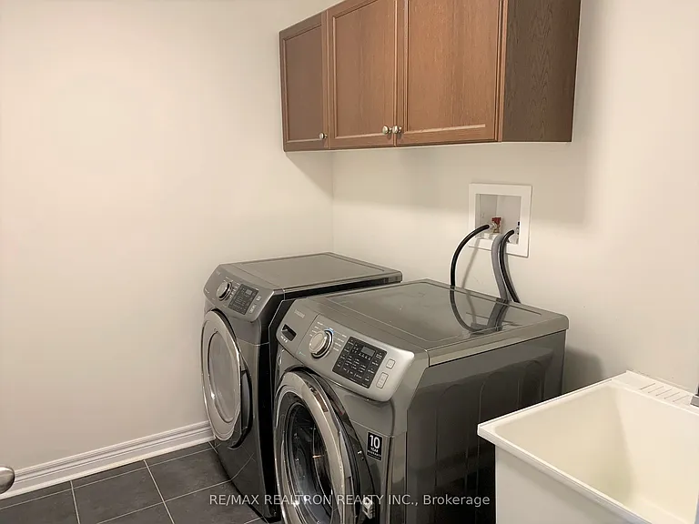 10 James Glover Dr — Photo 23