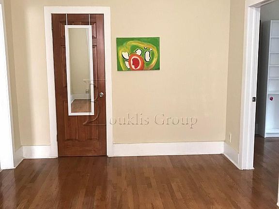 4th image of 2622 18th St APT 3R