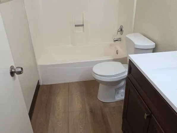 7240 Sombrilla Avenue Apts