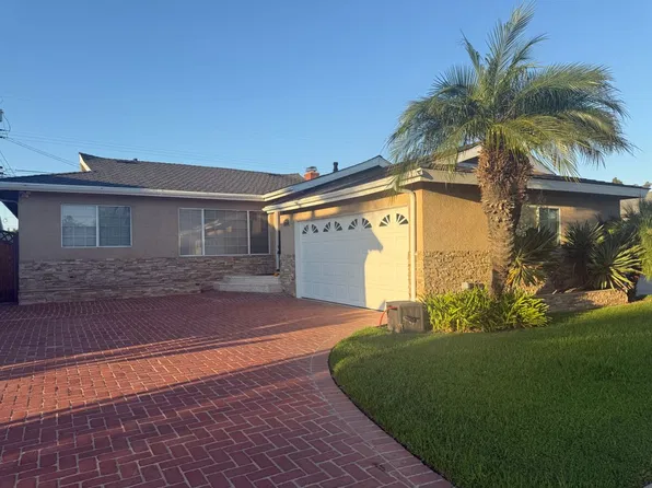 5255 W 141st St, Hawthorne, CA 90250