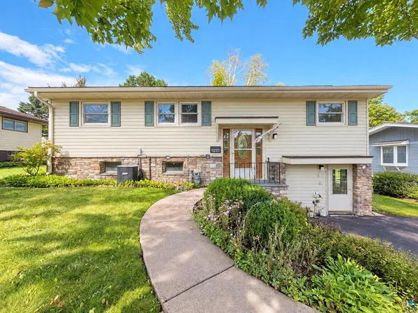 5217 Norwood St, Duluth, MN 55804