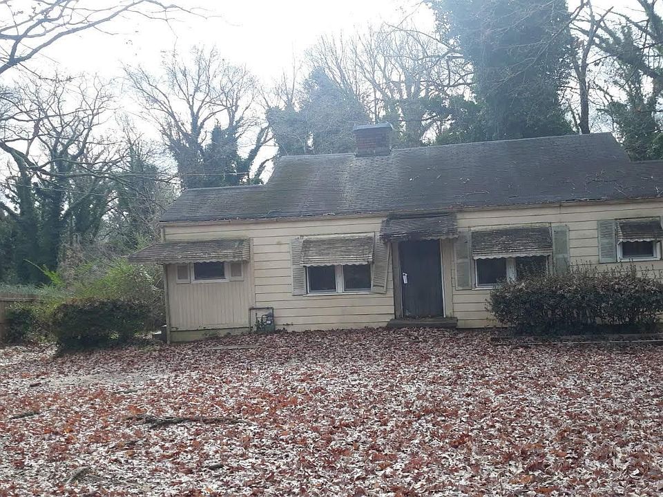 1st image of 2049 McAfee Rd