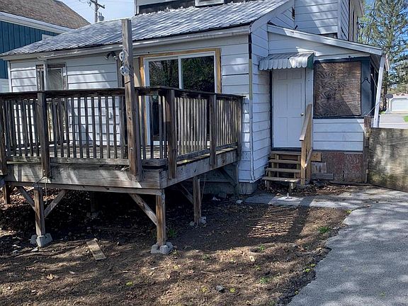 2nd image of 134 John Street