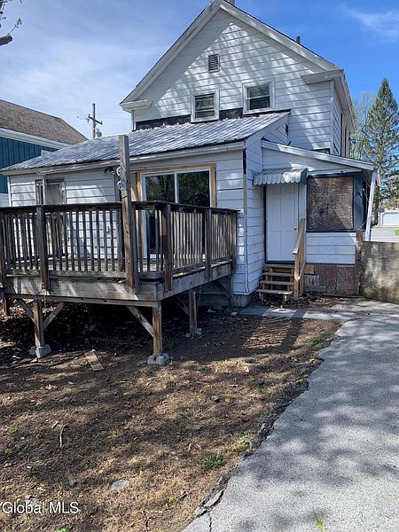 2nd image of 134 John Street