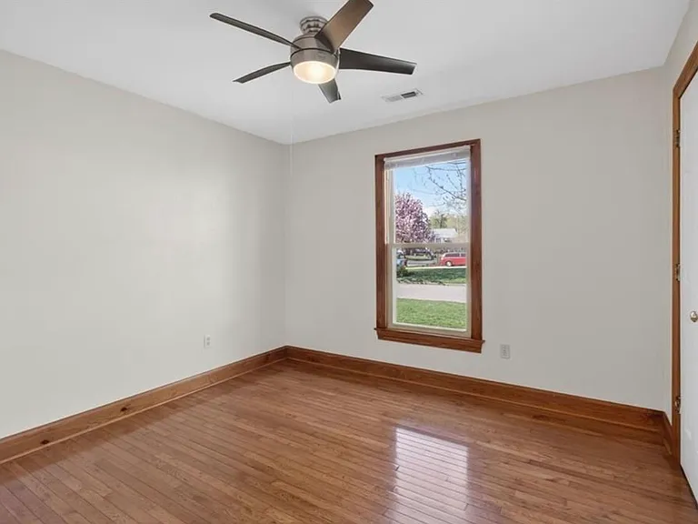 730 Beckley Ln — Photo 22