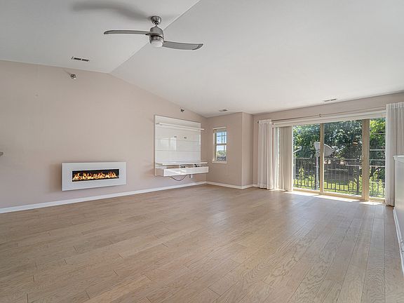 5th image of 204 Legato Dr