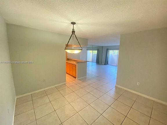 5th image of 6886 N Kendall Dr APT D101