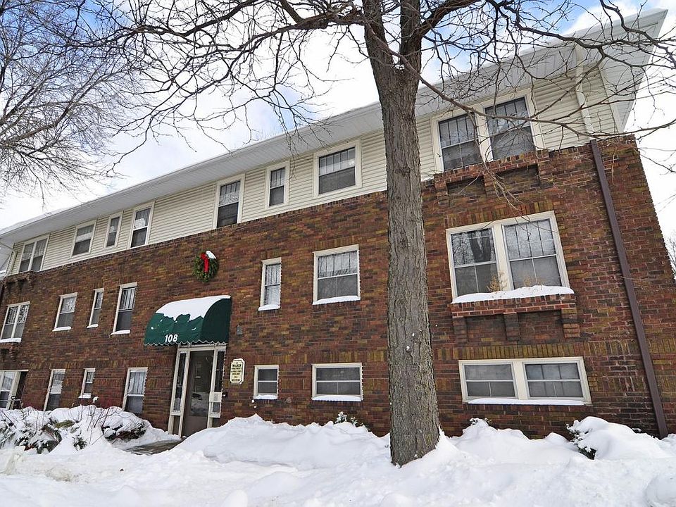 1st image of 108 Pierce St N APT 8