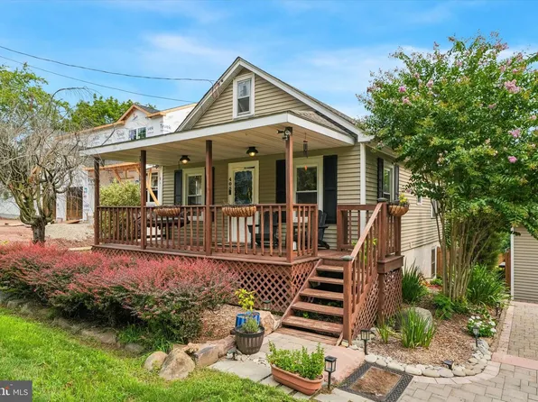 405 S Church St, Spring City, PA 19475