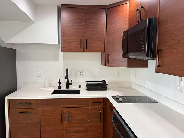 95 Ina Ct — Photo 9