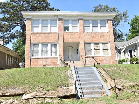 2nd image of 2412 Pinehurst Blvd