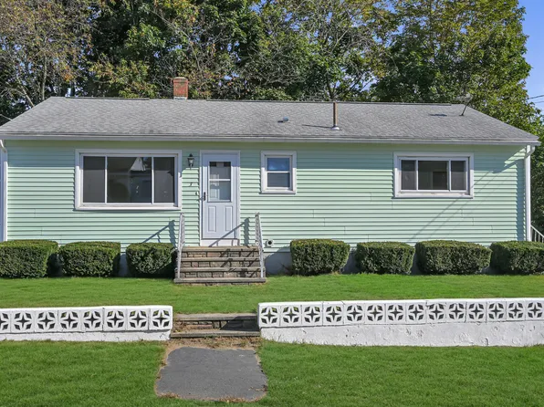 3 Eastgate Avenue, Biddeford, ME 04005