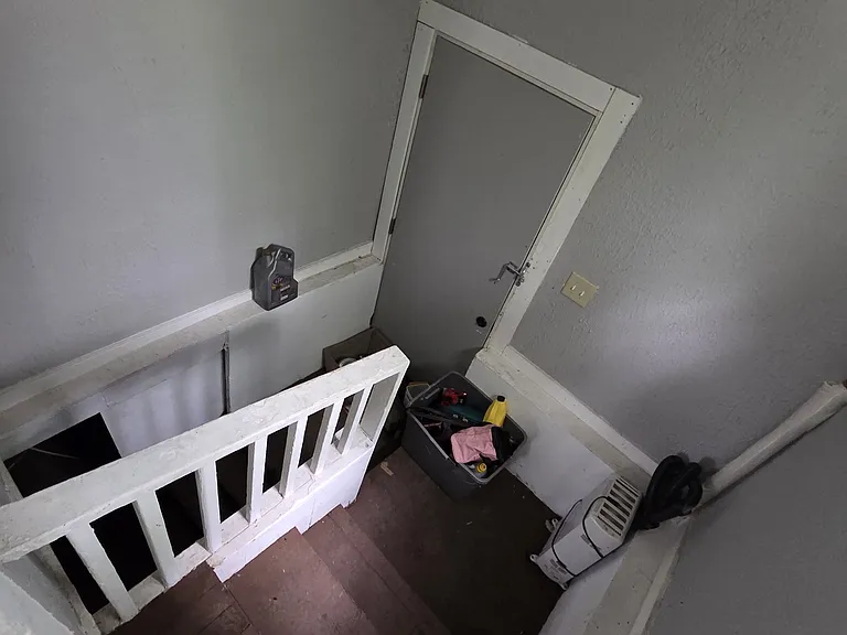 1811 N Morgan St — Photo 10