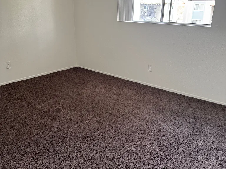 24508 Canada St #24508 — Photo 10