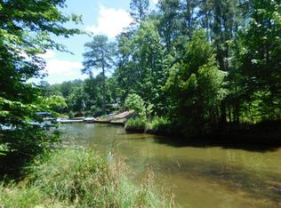 1121 Kings Bridge Rd, Greensboro, GA 30642