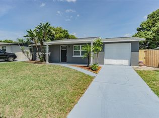 9136 Hermitage Ln, Port Richey, FL 34668