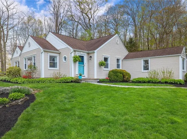 12 Deans Bridge Road, Somers, NY 10589