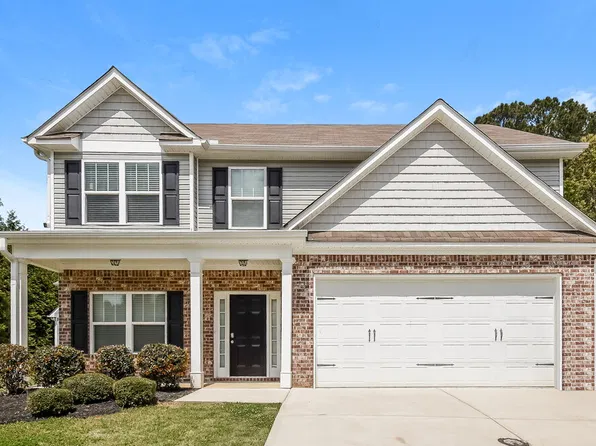 23 Fieldcrest Dr, Dallas, GA 30132