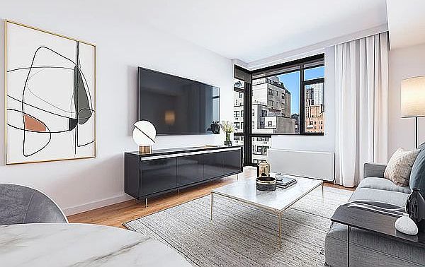 1st image of 200 E 39th St APT 5B