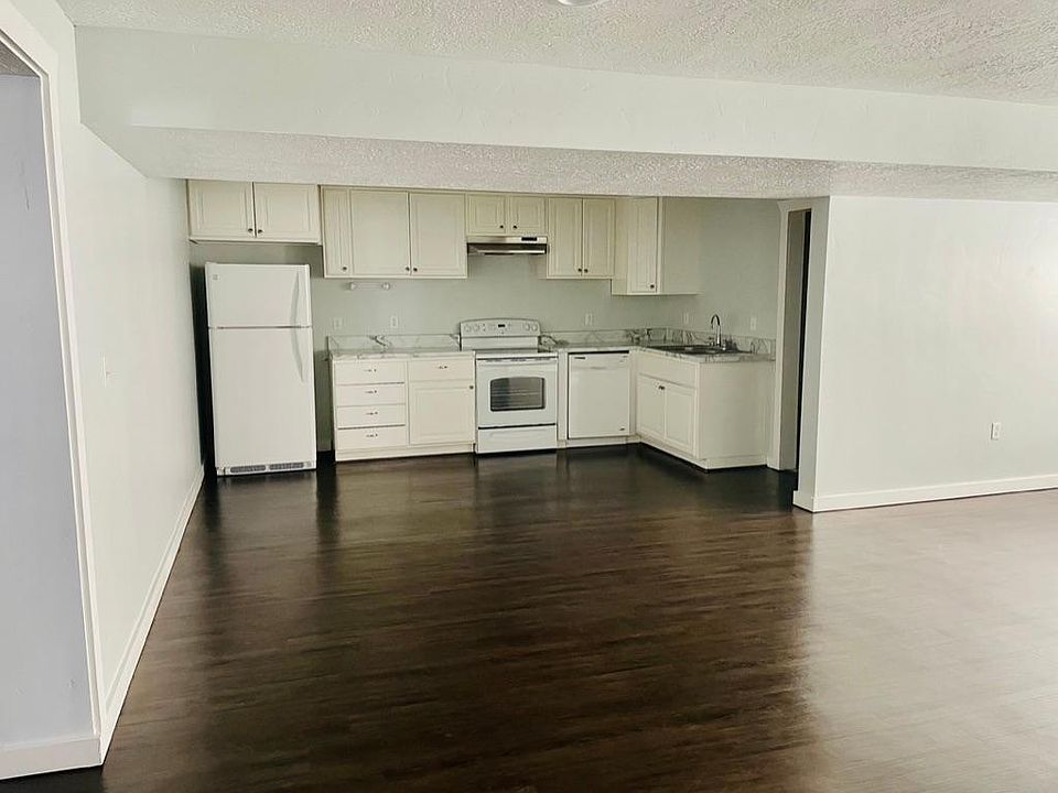 Kitchen & dining room