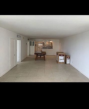 4th image of 5005 Collins Ave Ph 6