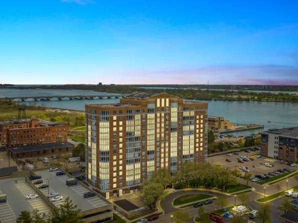 250 E Harbortown Dr APT 1507, Detroit, MI 48207