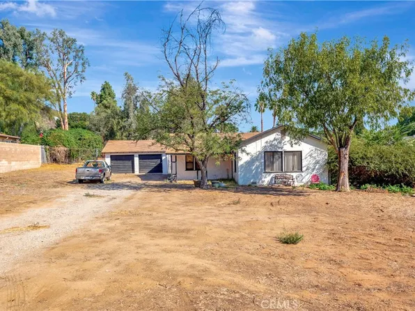 12043 Knoefler Dr, Riverside, CA 92505