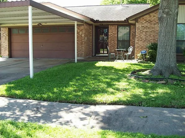 4208 Fairway St, Pasadena, TX 77505
