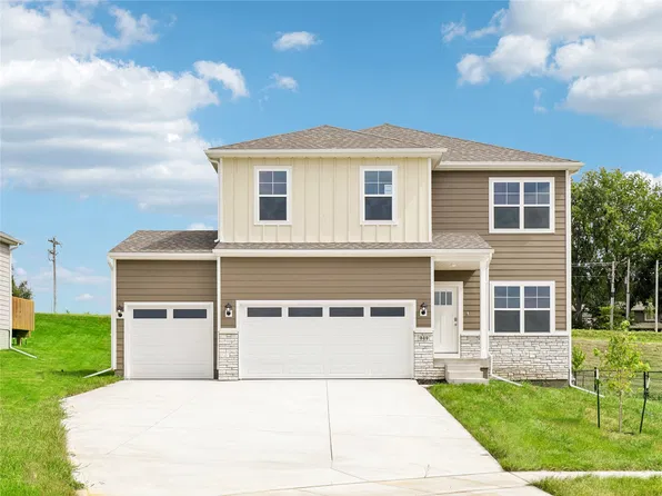 1025 NE 62nd St, Ankeny, IA 50021