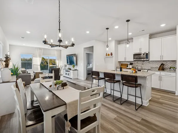 329 Almont Dr, Smyrna, TN 37167