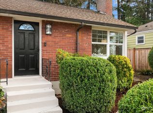 9412 5th Ave NE, Seattle, WA 98115