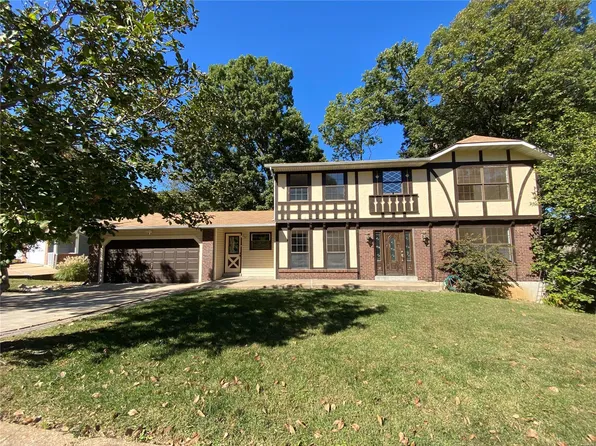 1963 Forest Haven Dr, Imperial, MO 63052