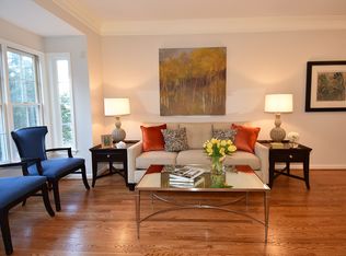 4098 21st Rd N, Arlington, VA 22207