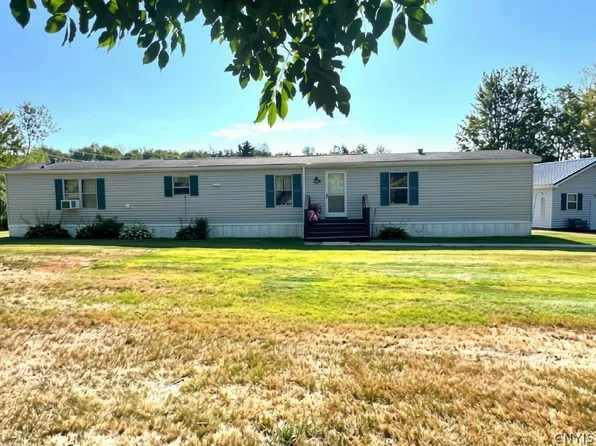 9680 Capron Rd, Lee Center, NY 13363