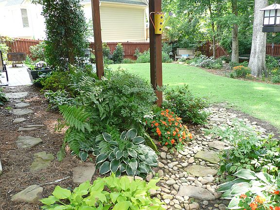 2nd image of 2739 Hammond Ct SE