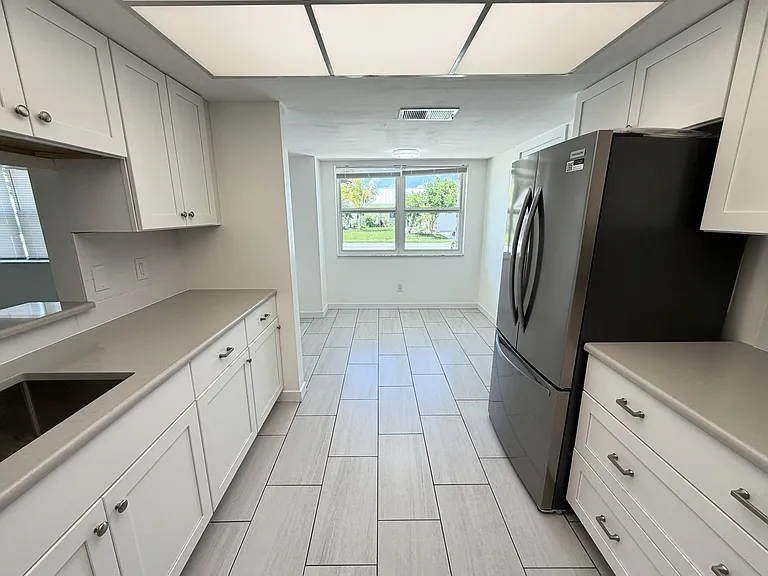 Kitchen/Breakfast area