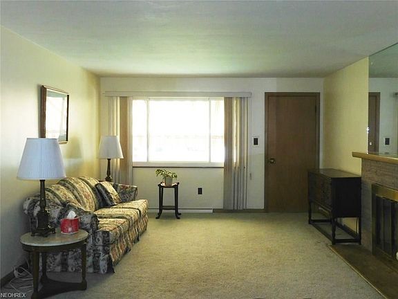 5th image of 16722 Marquis Ave