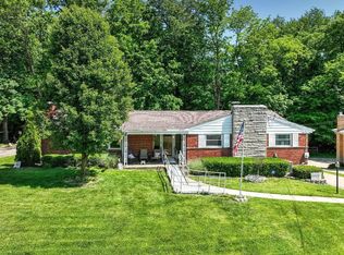 5664 Midforest Ln, Cincinnati, OH 45233