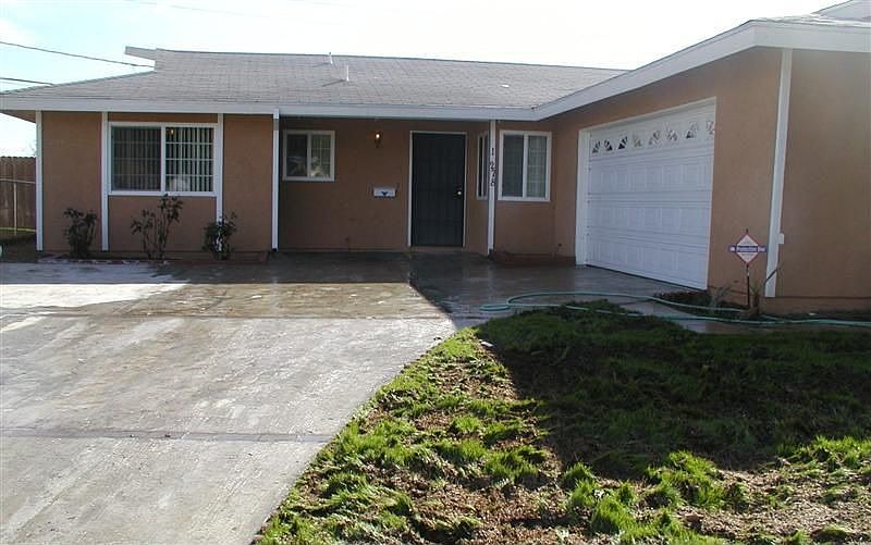 Sharp Pomona Cul-De-Sac Home!