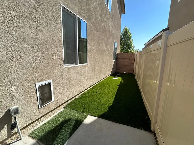 1155 Coriander St — Photo 22