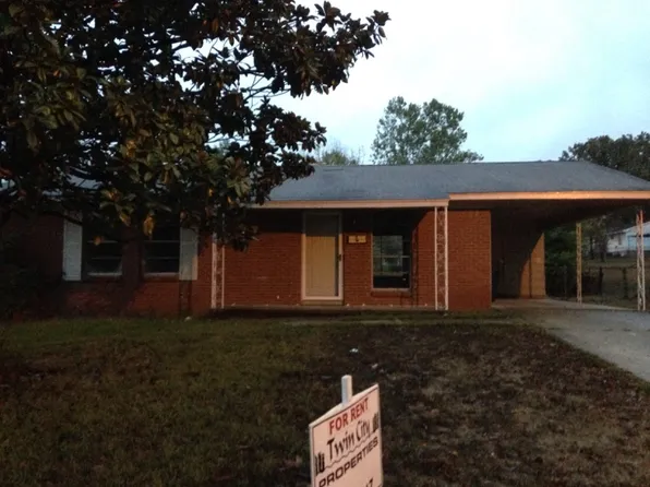 5 Rosemoor Dr, Little Rock, AR 72209