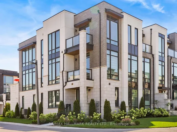 15 Carrville Woods Cir, Vaughan, ON L6A 4Z6