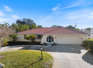 470 Leger Dr, Nokomis, FL 34275