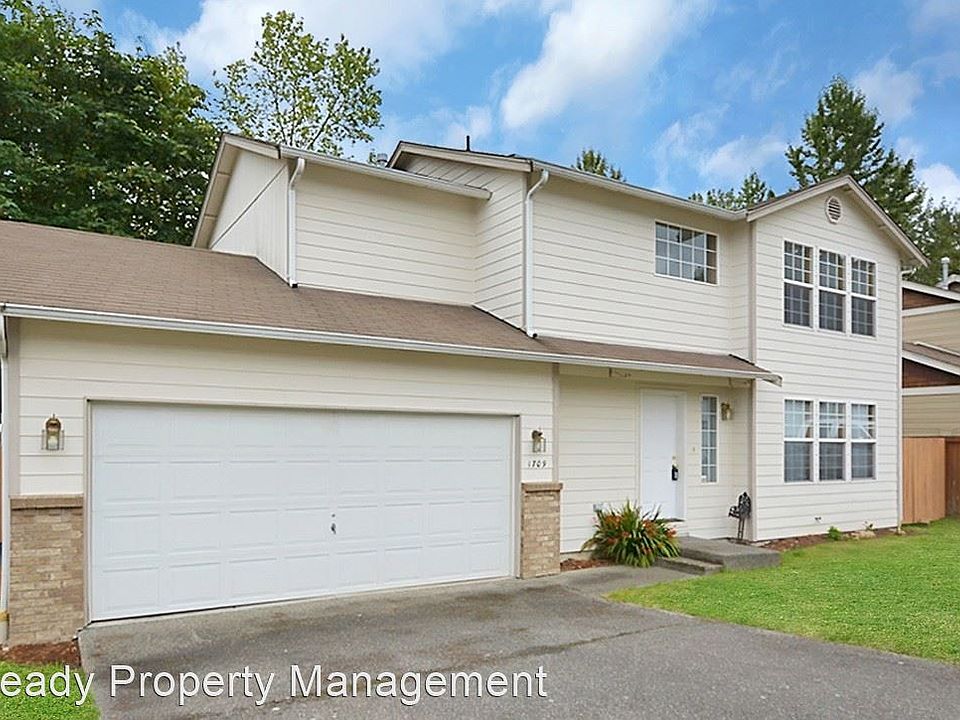 1st image of 1709 66th Avenue Ct NE