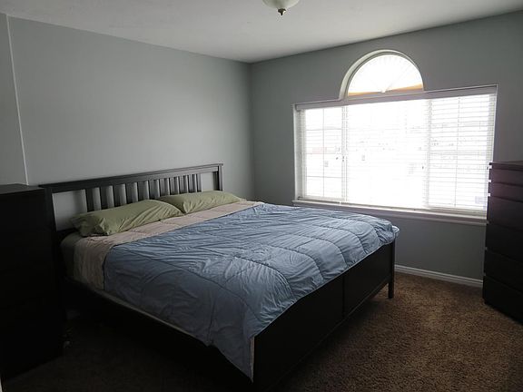 5th image of 2059 Dakota Ln